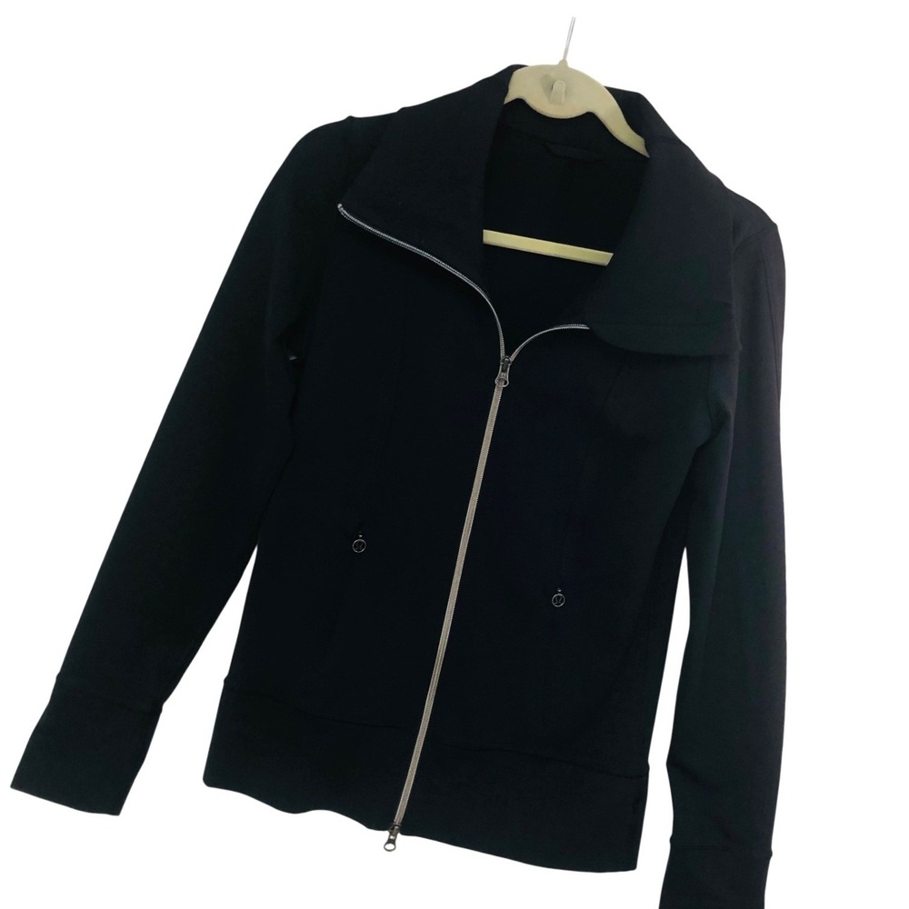Lululemon Daily Yoga Jacket Gym Running Gorpcore Luon Zip Funnel Black Womens 6